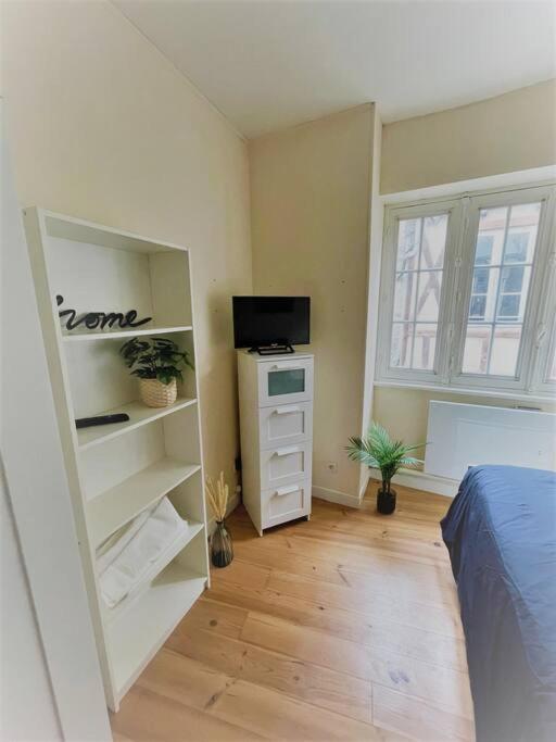 Appartement Le Guernisac - studio cosy plein centre à Morlaix Extérieur photo